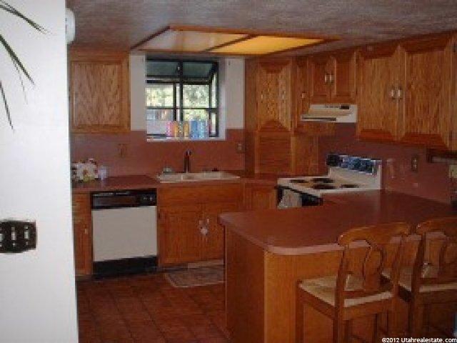 643 W 4300 S, Riverdale, UT 84405 — photo 4