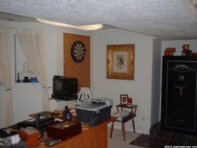 643 W 4300 S, Riverdale, UT 84405 — photo 5