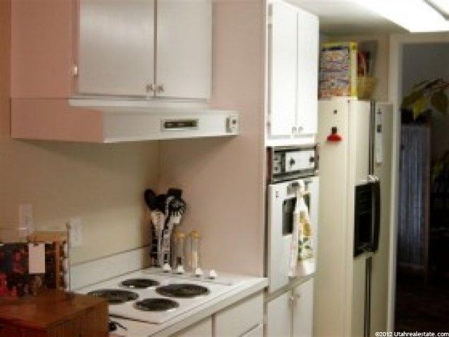 149 E 5200 S, Washington Terrace, UT 84405 — photo 2