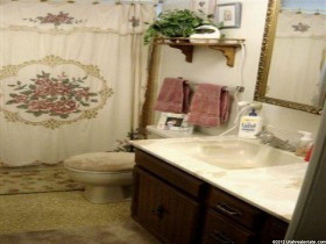 149 E 5200 S, Washington Terrace, UT 84405 — photo 8