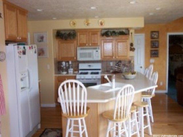 785 Mill Shadow Dr, Kaysville, UT 84037 — photo 3