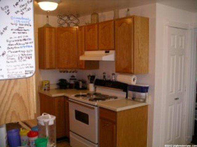 918 Carnation Dr, Sandy, UT 84094 — photo 4