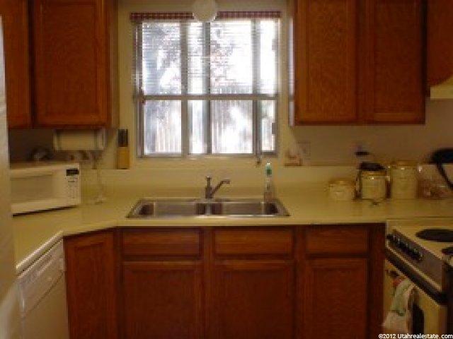 111 E Center 10c, Clearfield, UT 84015 — photo 3