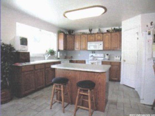 554 W 3900 N, Pleasant View, UT 84414 — photo 4