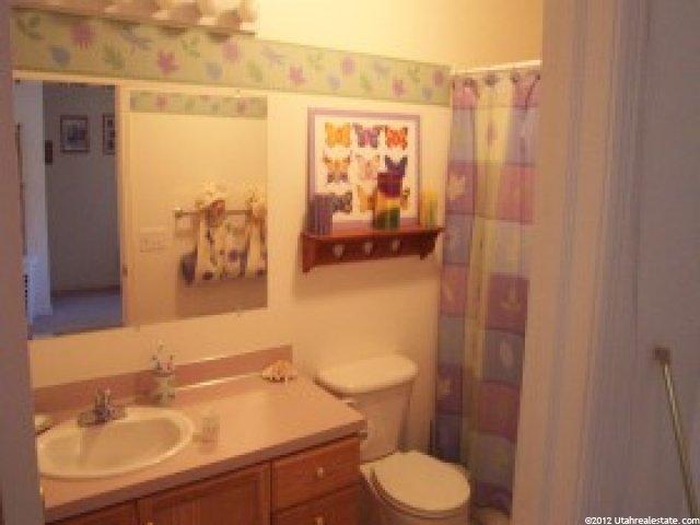 1673 Canyonwoods Dr, Ogden, UT 84404 — photo 3
