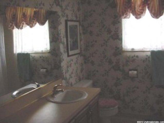375 S 500 E, Hyrum, UT 84319 — photo 4