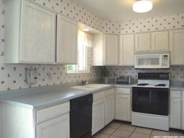 12039 Pineridge Rd, Sandy, UT 84094 — photo 3