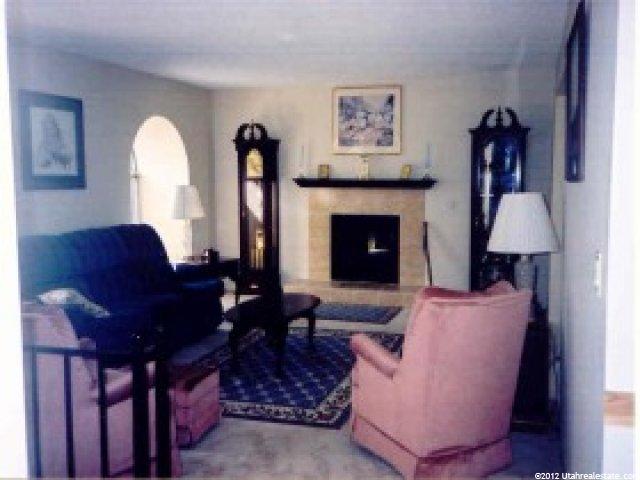 9325 Redhaven Dr, Sandy, UT 84094 — photo 2