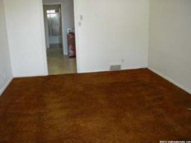 36 W 250 N #36, Clearfield, UT 84015 — photo 2