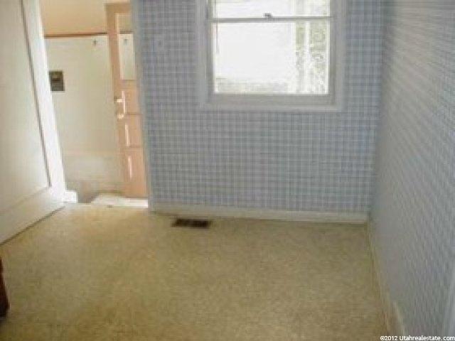 36 W 250 N #36, Clearfield, UT 84015 — photo 4
