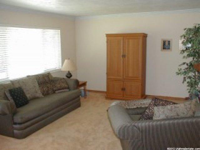 9842 S 570 E, Sandy, UT 84070 — photo 3