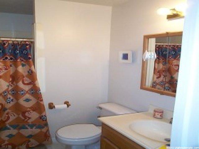 2764 Sandi Dr, Layton, UT 84041 — photo 4