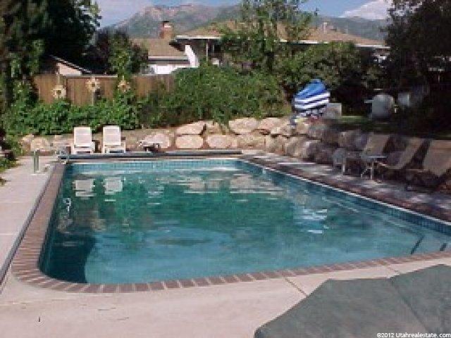 4672 Jefferson Ave, South Ogden, UT 84403 — photo 2