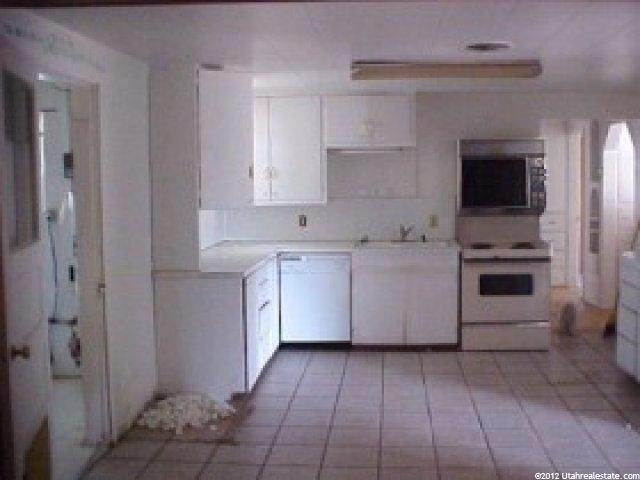 269 E 200 S, Kanab, UT 84741 — photo 4