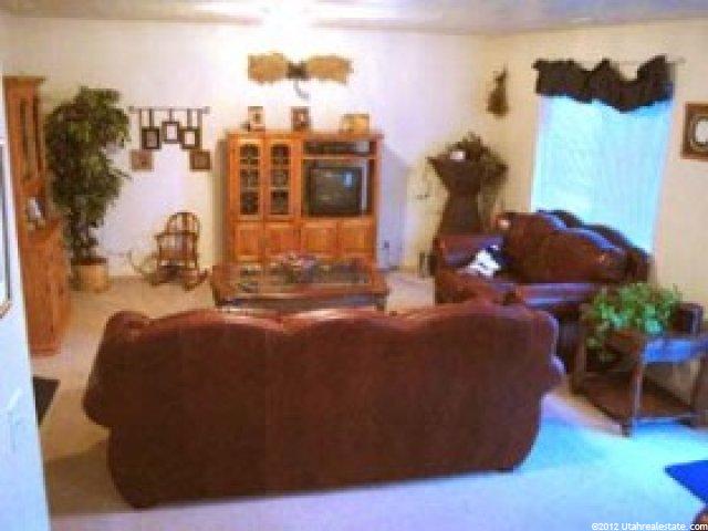 1977 S 2000 W, Syracuse, UT 84075 — photo 5