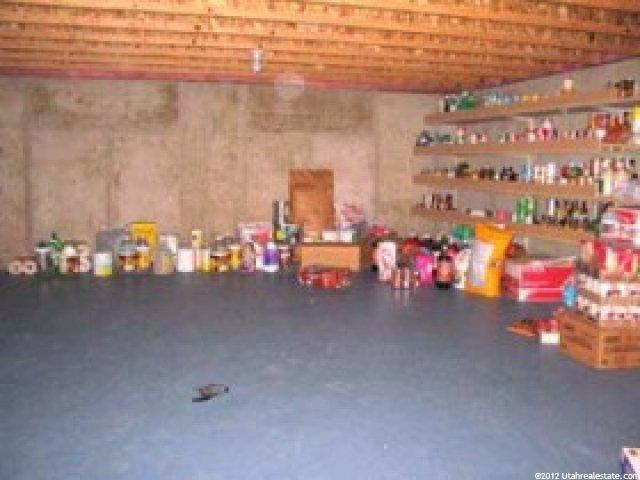 1977 S 2000 W, Syracuse, UT 84075 — photo 8