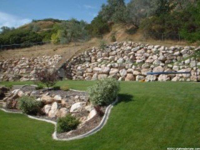 2015 Cedar Bench Dr, South Weber, UT 84405 — photo 2