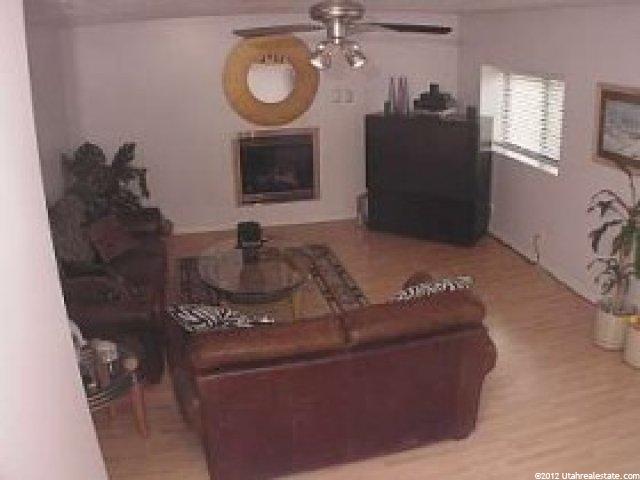 113 E 1340 S, Farmington, UT 84025 — photo 2