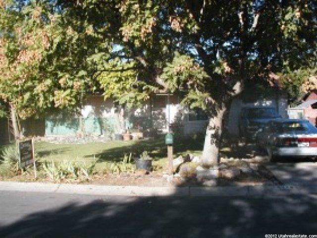 8374 Bryce Dr, Sandy, UT 84070 — photo 3