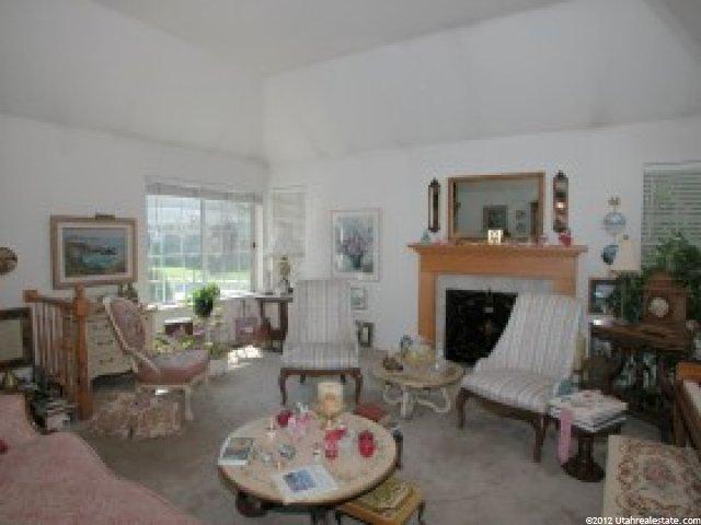 5875 Royalton Dr, Murray, UT 84107 — photo 3