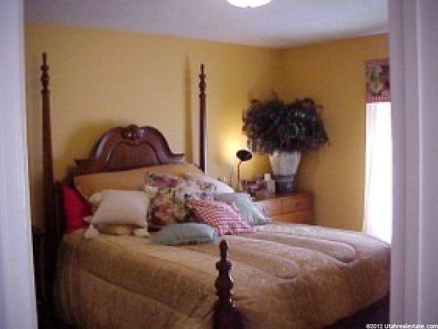1082 E 100 S, Logan, UT 84321 — photo 4