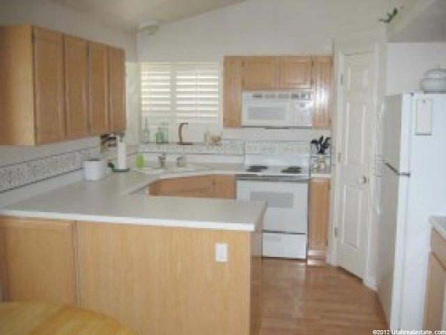 1052 Old Dairy Rd, Sandy, UT 84094 — photo 5