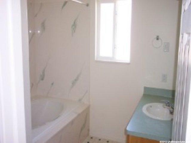 5417 S 4175 W, Roy, UT 84067 — photo 6