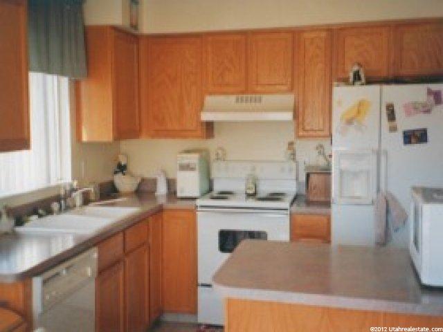 248 S 500 E ##C1, Clearfield, UT 84015 — photo 3