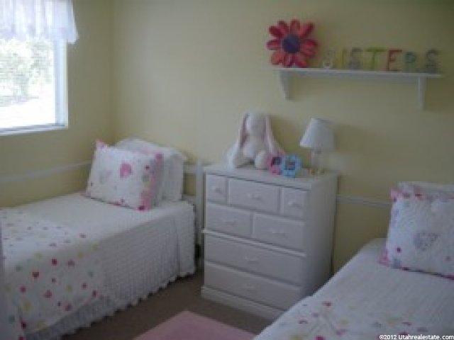571 E Center St, Providence, UT 84332 — photo 3