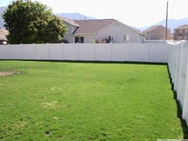 4172 Parker Dr, Riverdale, UT 84405 — photo 5