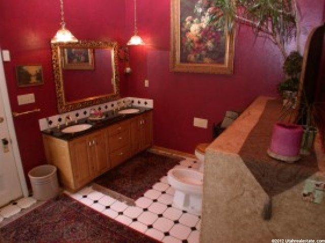 2408 Royal Ln, Sandy, UT 84093 — photo 7