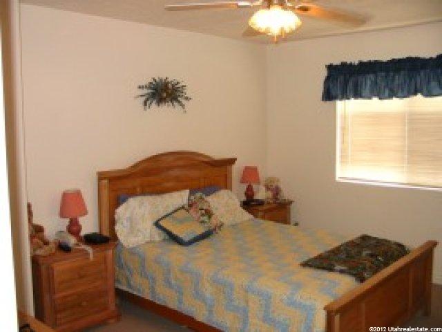 384 S 200 E, Mona, UT 84645 — photo 5