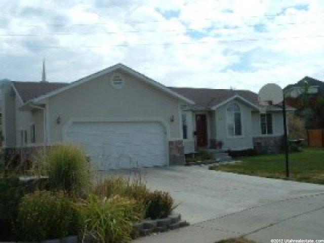 32 Bristol Rd, Logan, UT 84321 — photo 2