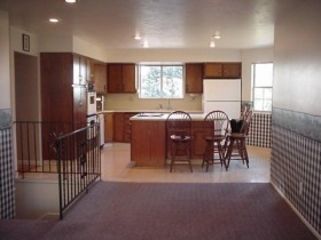 505 S Moss Hill Dr, Bountiful, UT 84010 — photo 2