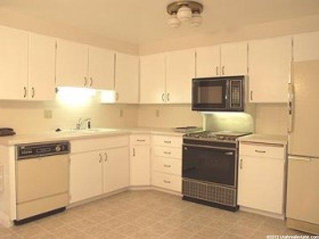 830 Ponderosa Dr, Sandy, UT 84094 — photo 3