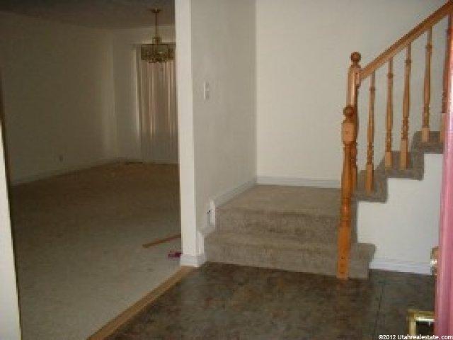 9525 Tramway Dr, Sandy, UT 84092 — photo 2