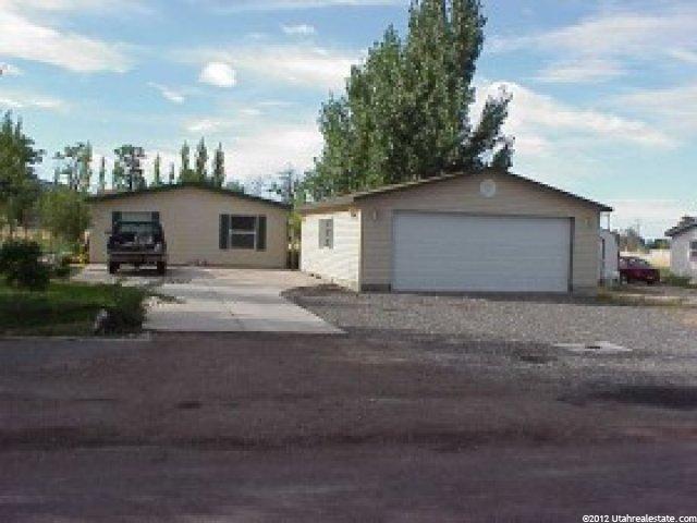 295 N 100 E, Levan, UT 84639 — photo 2