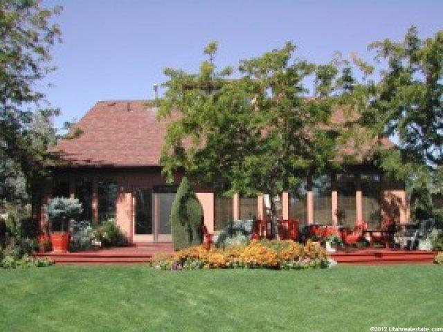1104 Country Rd, Fruit Heights, UT 84037 — photo 2
