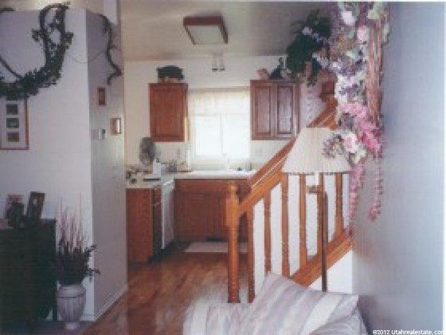 1107 W 2450 N, Clinton, UT 84015 — photo 3