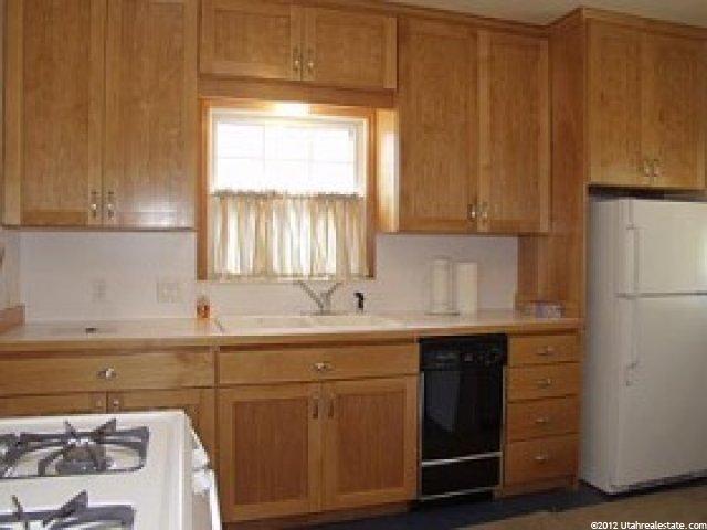 7896 Grant St, Midvale, UT 84047 — photo 3