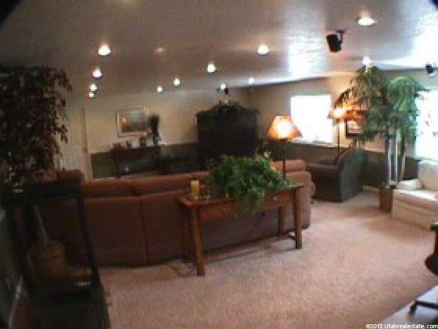 2465 Maple Creek Ln, Sandy, UT 84092 — photo 3