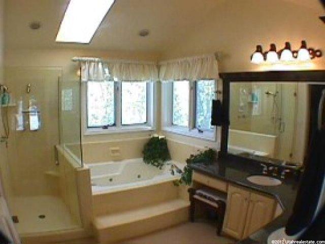 2465 Maple Creek Ln, Sandy, UT 84092 — photo 4