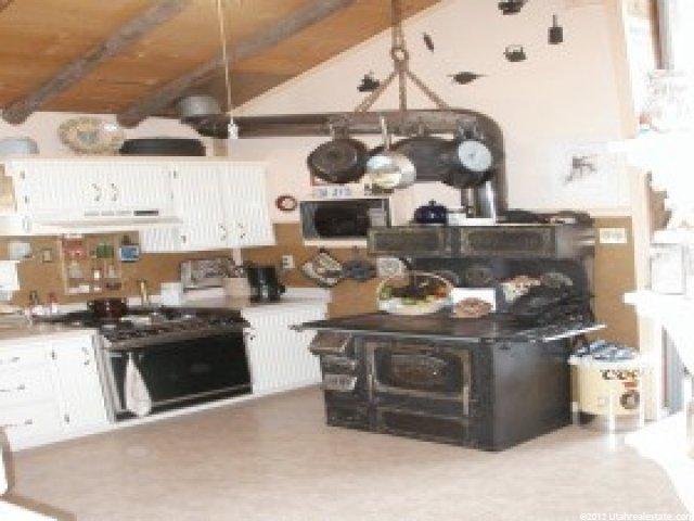 11560 E 24880 N, Fairview, UT 84629 — photo 4