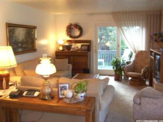421 Marquette Dr, Midvale, UT 84047 — photo 2