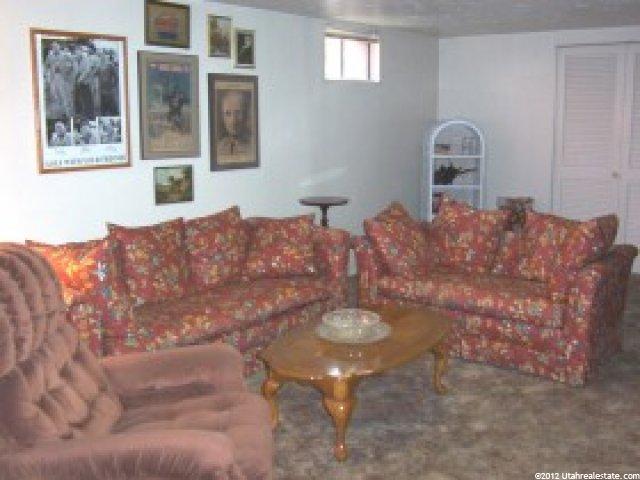421 Marquette Dr, Midvale, UT 84047 — photo 4