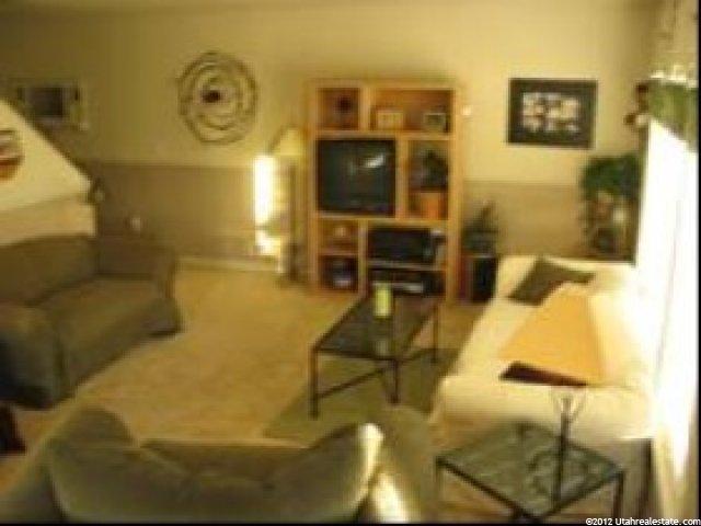 786 S 175 E, Layton, UT 84041 — photo 3