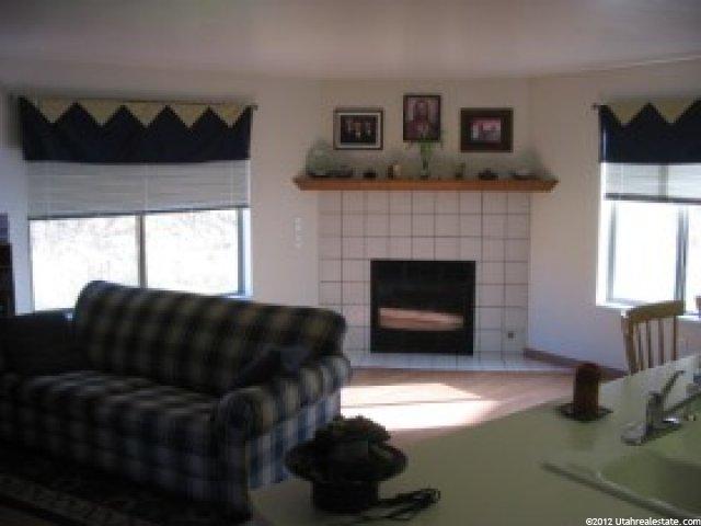 9253 Jefferson Pl, Sandy, UT 84070 — photo 5