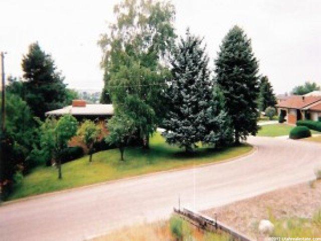 796 S 800 E, Centerville, UT 84014 — photo 3