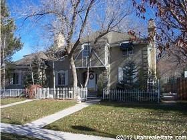11219 Brandon Park Dr, Sandy, UT 84092
