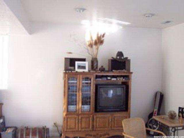 415 E 7415 S, Midvale, UT 84047 — photo 2